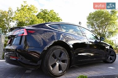 Седан Tesla Model 3 2018 в Дрогобыче