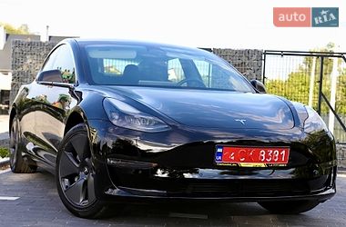 Седан Tesla Model 3 2018 в Дрогобыче