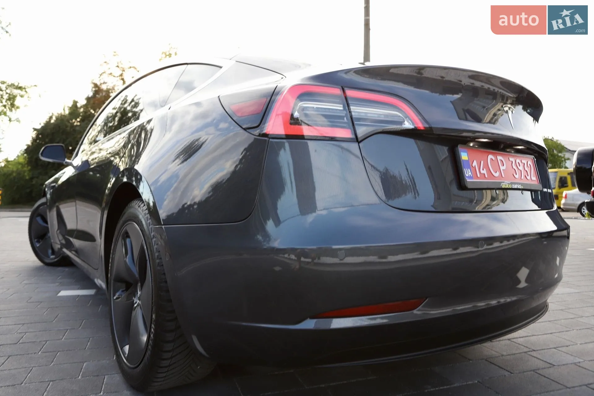 2018 Tesla Model 3 - мініатюра 8