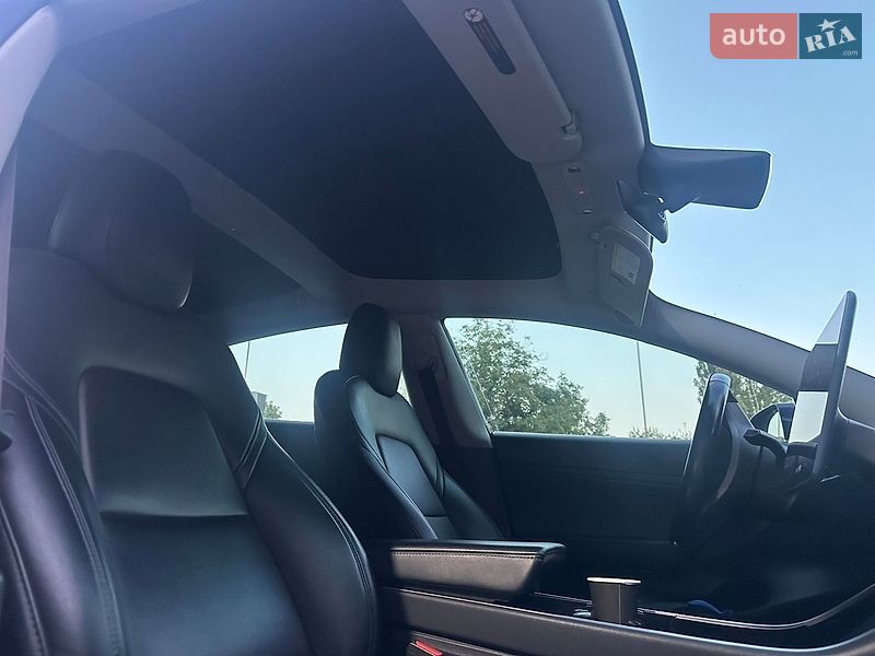 Седан Tesla Model 3 2018 в Вінниці фото 23 Седан Tesla Model 3 2018 в Вінниці