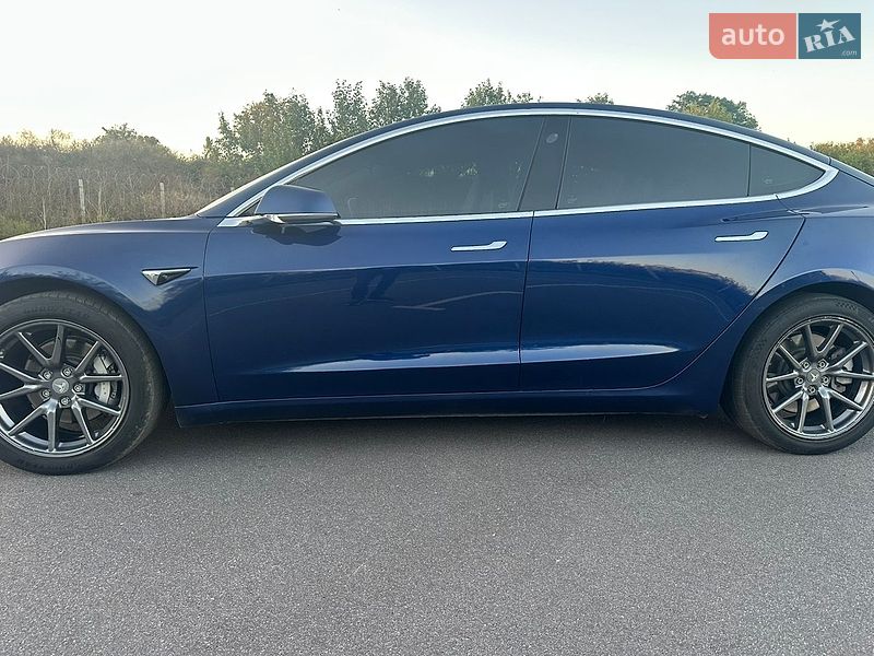 Седан Tesla Model 3 2018 в Вінниці фото 12 Седан Tesla Model 3 2018 в Вінниці
