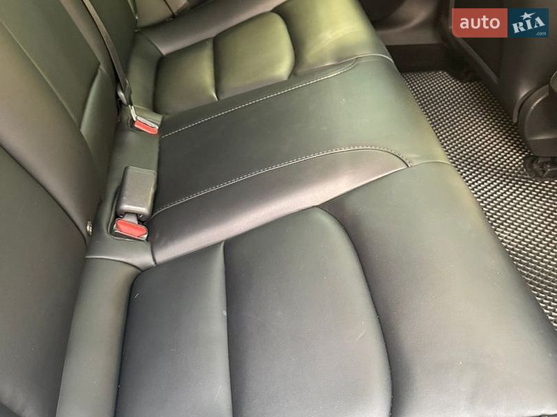 Седан Tesla Model 3 2020 в Харкові