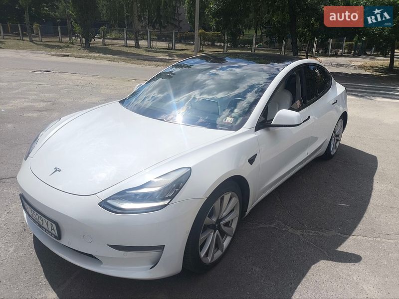 Седан Tesla Model 3 2019 в Кременчуці фото Седан Tesla Model 3 2019 в Кременчуці