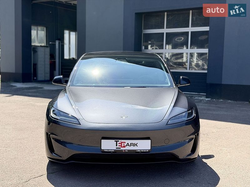 Седан Tesla Model 3 2024 в Киеве фото 3 Седан Tesla Model 3 2024 в Киеве