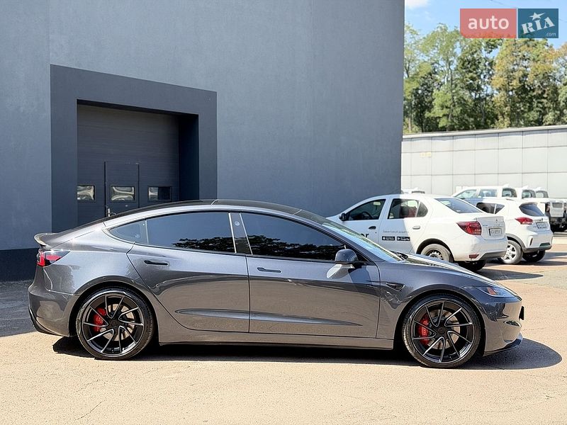 Седан Tesla Model 3 2024 в Киеве фото 11 Седан Tesla Model 3 2024 в Киеве