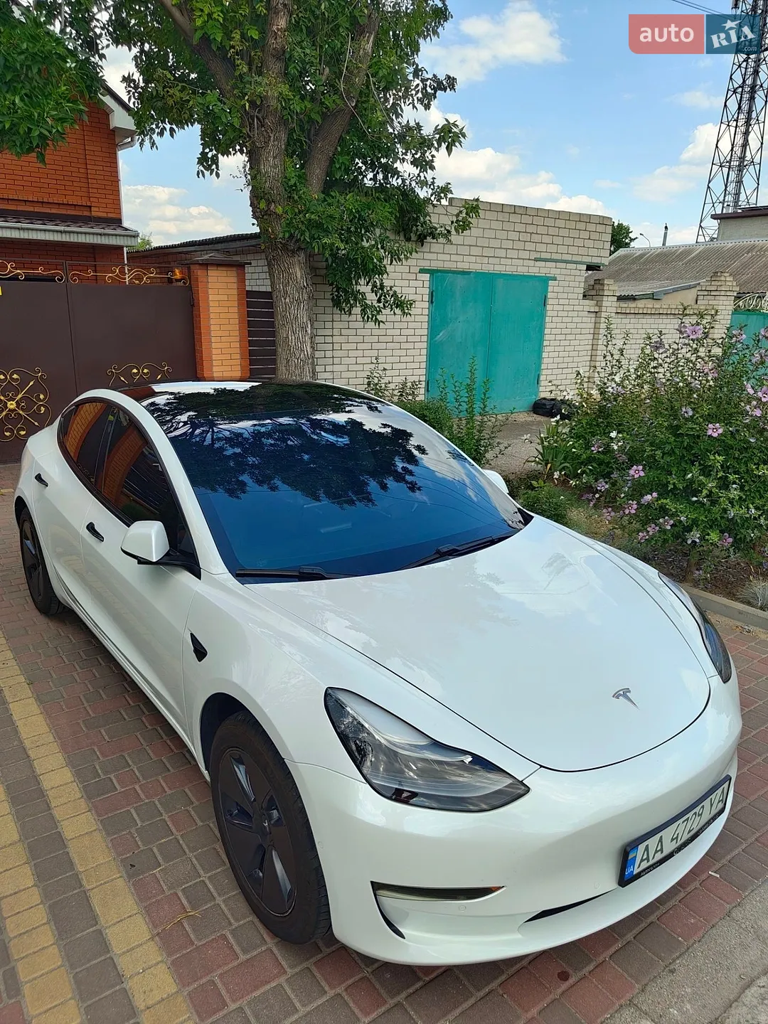 2020 Tesla Model 3 - мініатюра 3