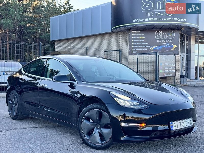 Tesla Model 3 2019