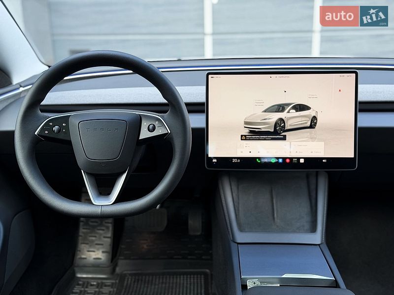 Седан Tesla Model 3 2024 в Києві
