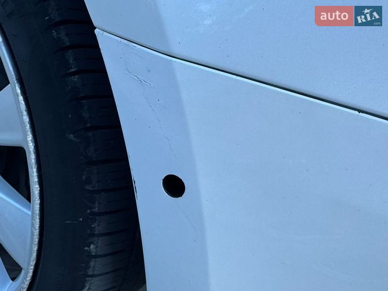 Седан Tesla Model 3 2019 в Луцке