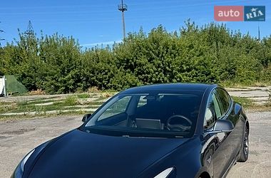 Седан Tesla Model 3 2019 в Виннице