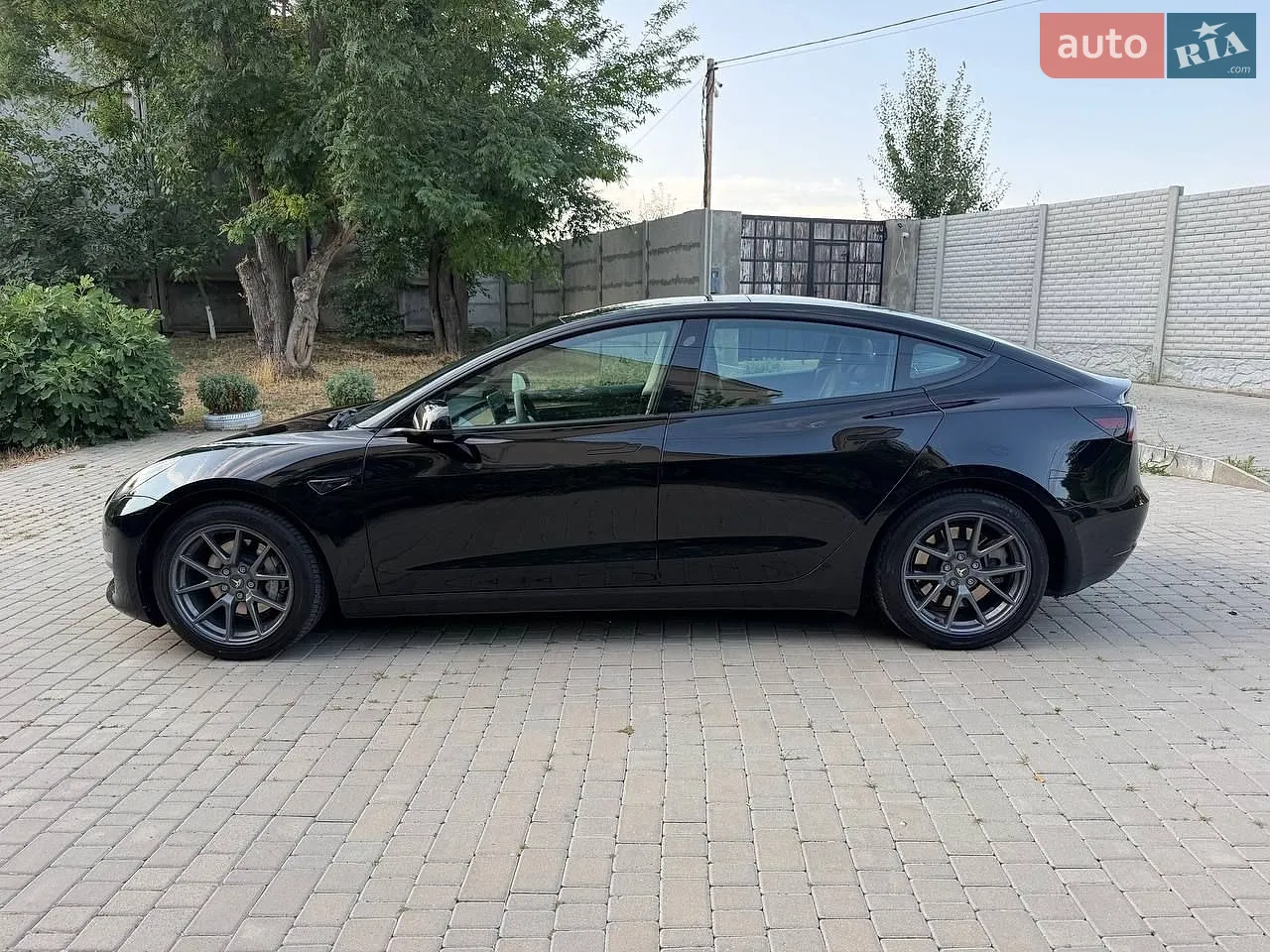 2022 Tesla Model 3 - мініатюра 10