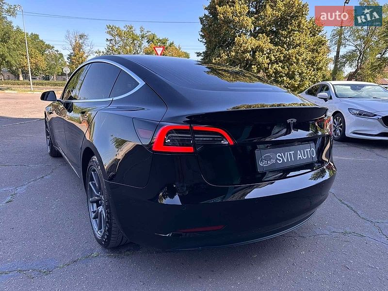 Седан Tesla Model 3 2019 в Николаеве фото 13 Седан Tesla Model 3 2019 в Николаеве
