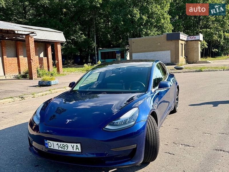 Tesla Model 3 2018 Tesla Model 3 2018