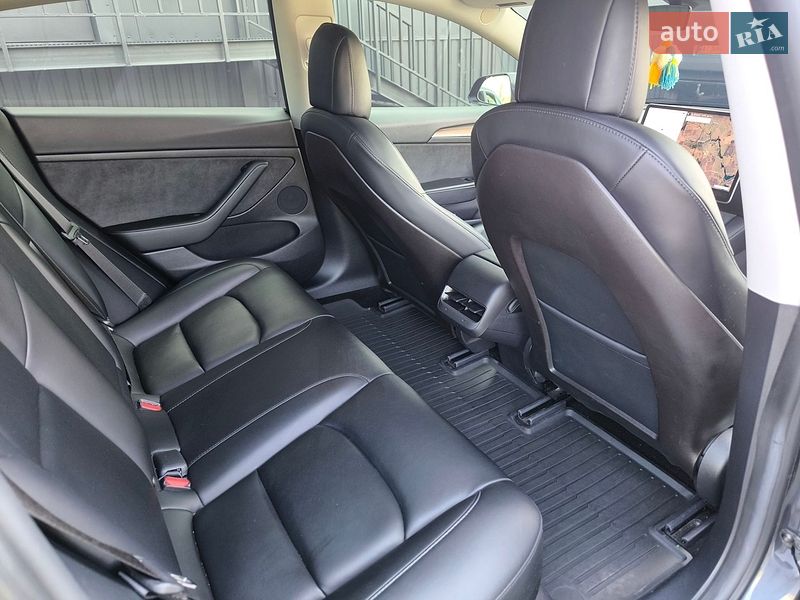 Седан Tesla Model 3 2021 в Бородянке фото 11 Седан Tesla Model 3 2021 в Бородянке