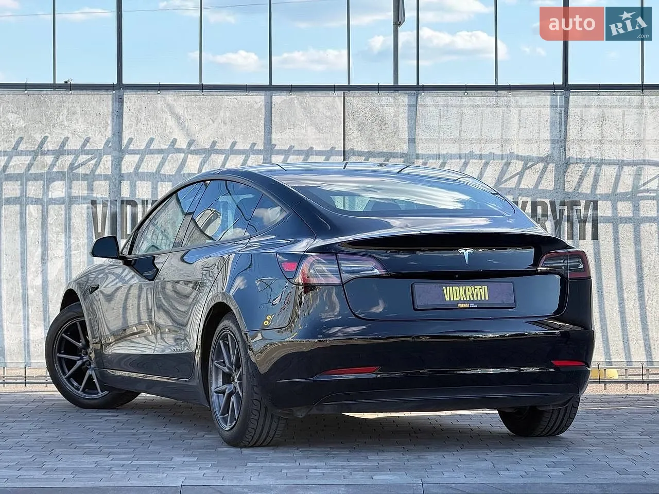 2018 Tesla Model 3 - мініатюра 14