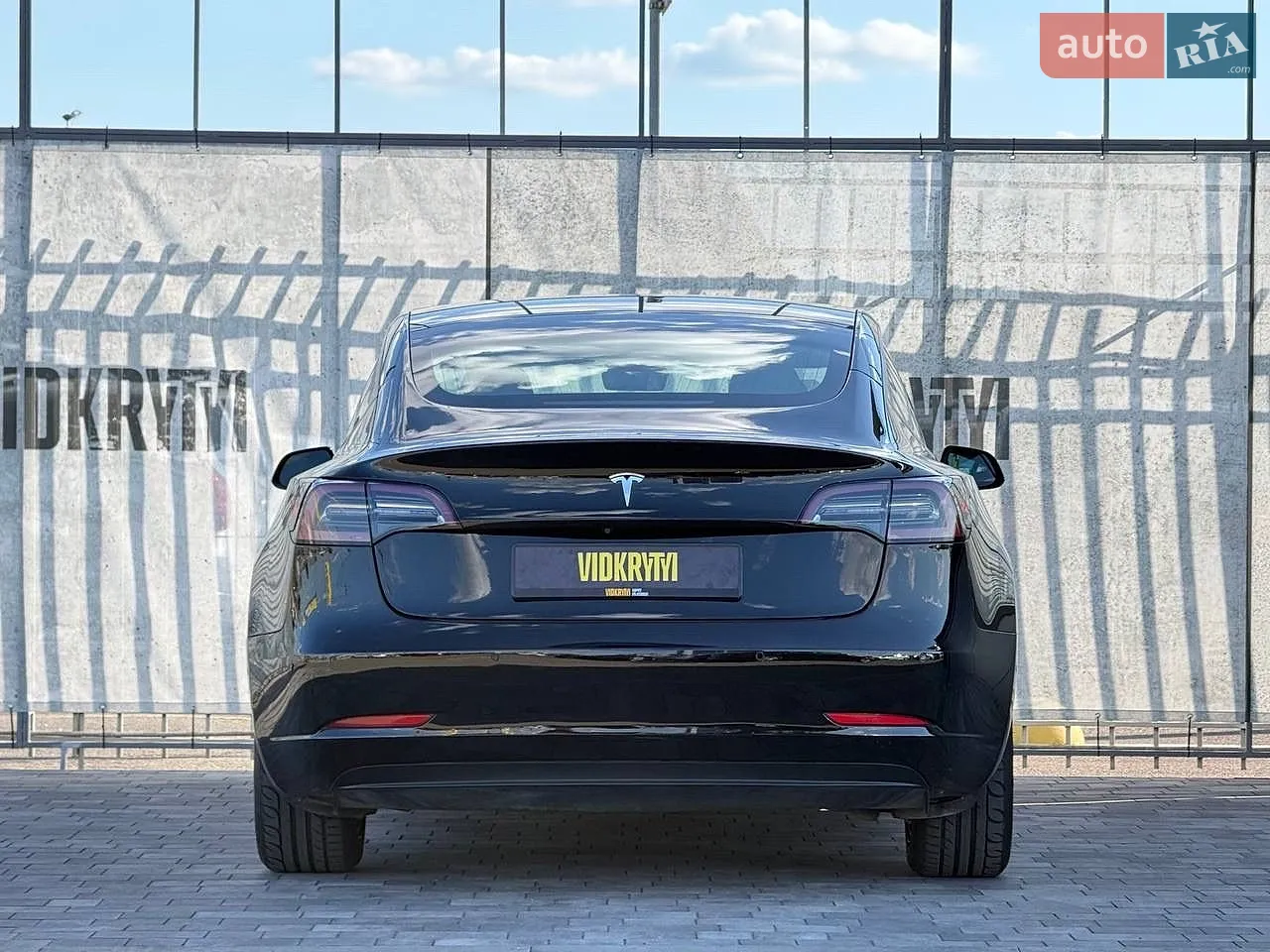 2018 Tesla Model 3 - мініатюра 16