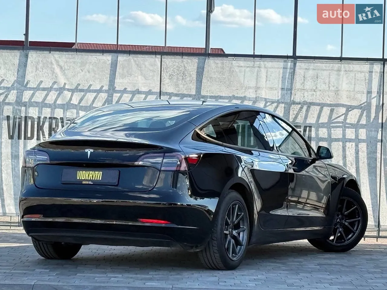 2018 Tesla Model 3 - мініатюра 18