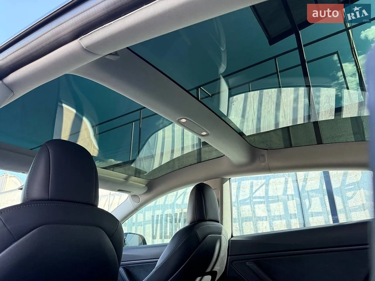 2018 Tesla Model 3 - мініатюра 39