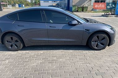 Седан Tesla Model 3 2023 в Запорожье