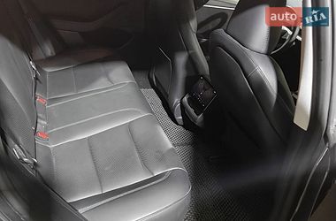 Седан Tesla Model 3 2024 в Киеве