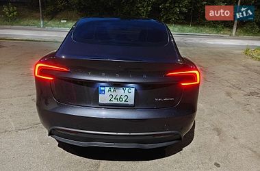 Седан Tesla Model 3 2024 в Киеве