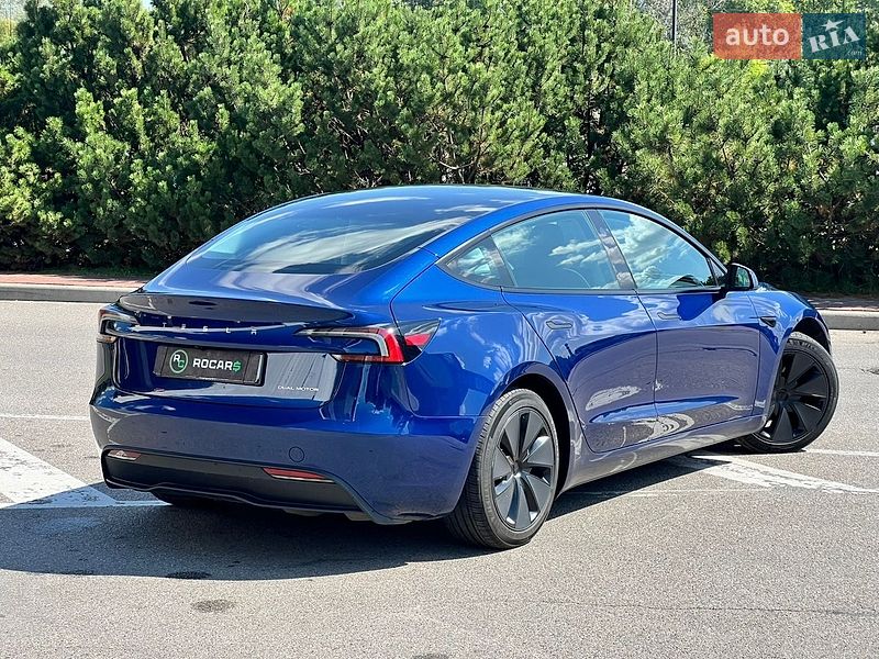 Седан Tesla Model 3 2024 в Киеве фото 20 Седан Tesla Model 3 2024 в Киеве