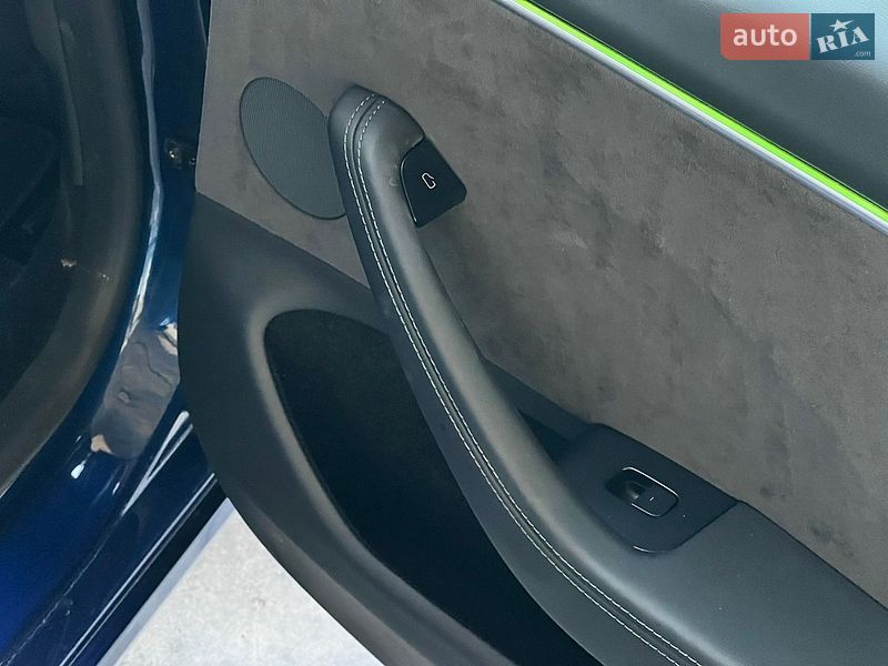 Седан Tesla Model 3 2024 в Киеве фото 43 Седан Tesla Model 3 2024 в Киеве