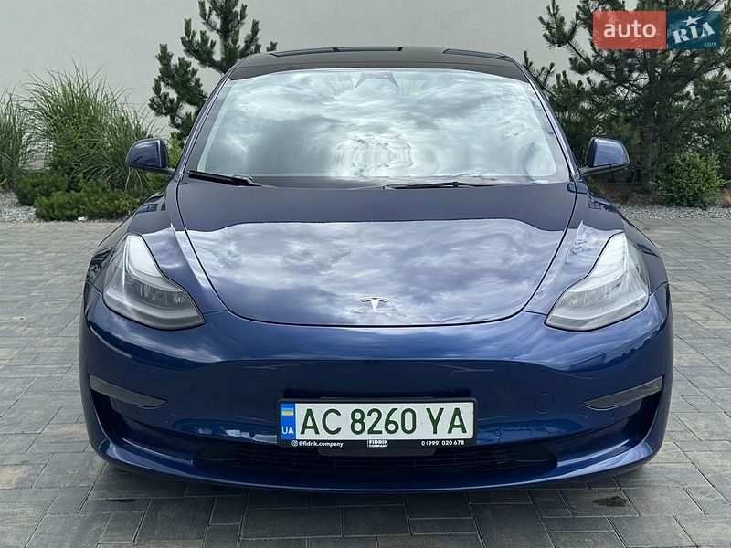 Седан Tesla Model 3 2022 в Луцке фото 2 Седан Tesla Model 3 2022 в Луцке