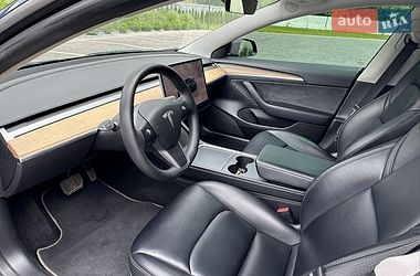 Седан Tesla Model 3 2022 в Луцке фото 5 Седан Tesla Model 3 2022 в Луцке