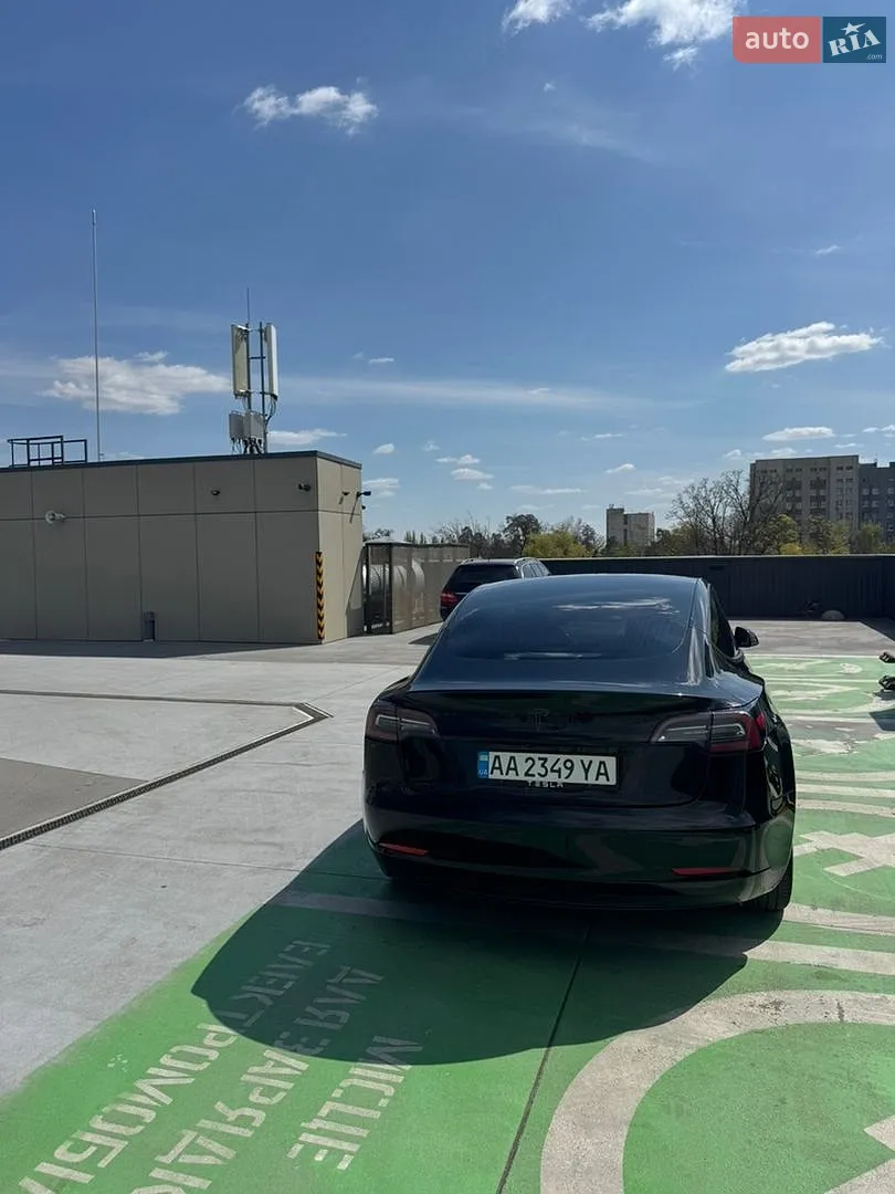 2019 Tesla Model 3 - мініатюра 8