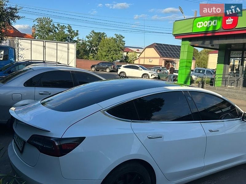Седан Tesla Model 3 2018 в Изяславе фото 3 Седан Tesla Model 3 2018 в Изяславе