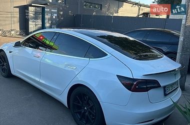 Седан Tesla Model 3 2018 в Изяславе фото 5 Седан Tesla Model 3 2018 в Изяславе