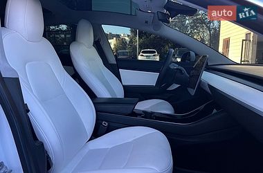 Седан Tesla Model 3 2019 в Ивано-Франковске