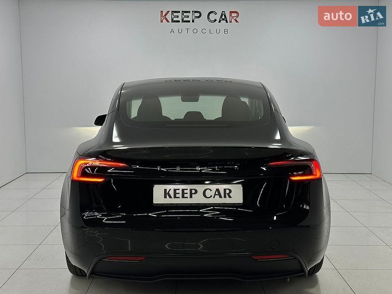 Седан Tesla Model 3 2024 в Одессе