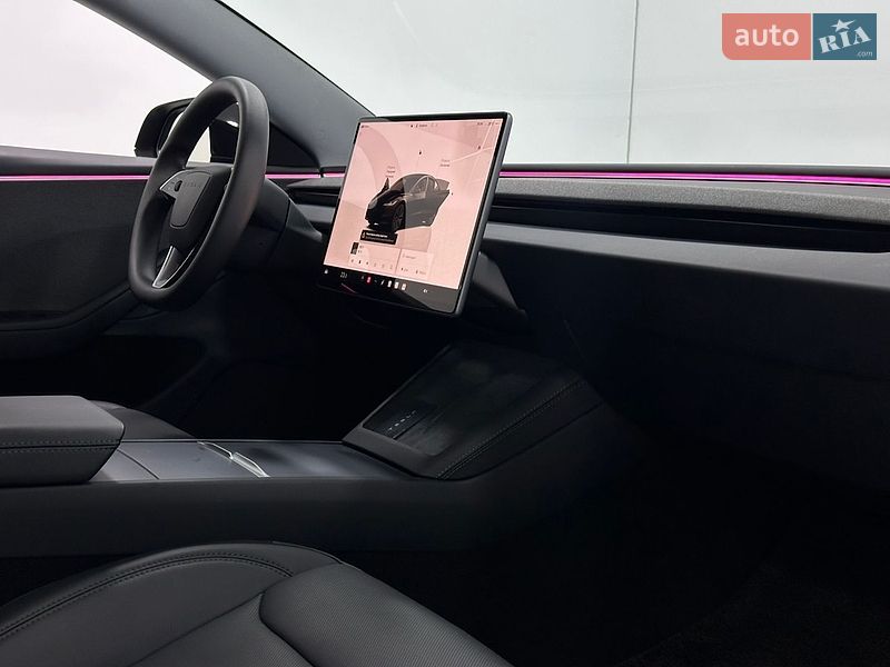 Седан Tesla Model 3 2024 в Одессе