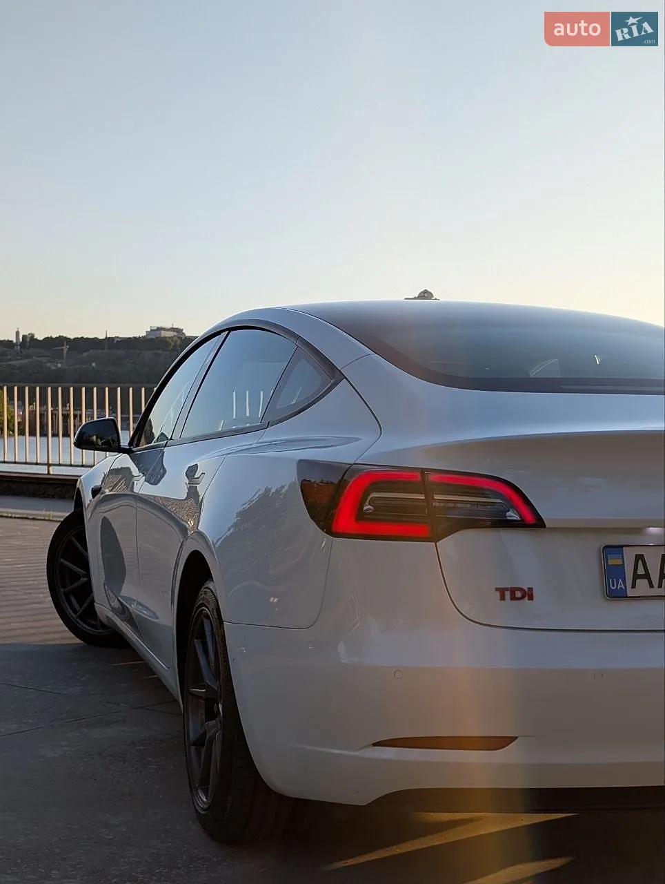 2022 Tesla Model 3 - мініатюра 5