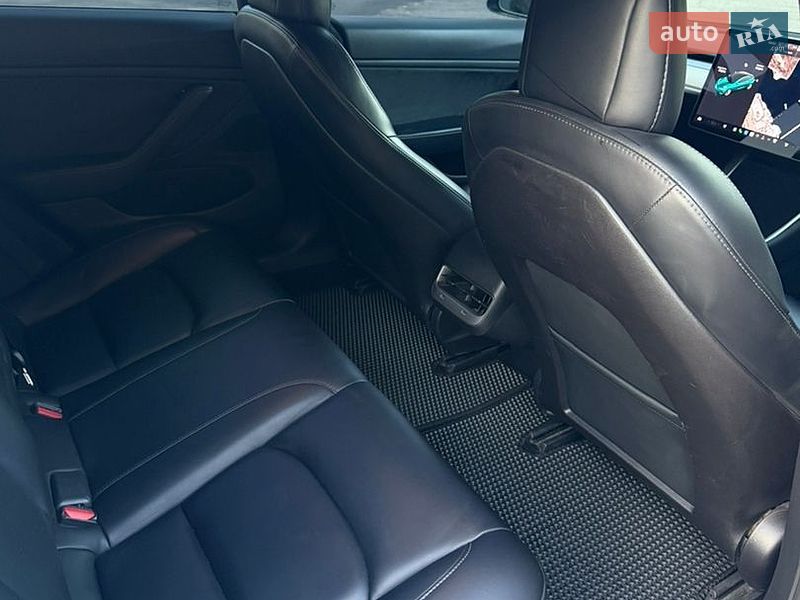 Седан Tesla Model 3 2019 в Кременчуге фото 15 Седан Tesla Model 3 2019 в Кременчуге