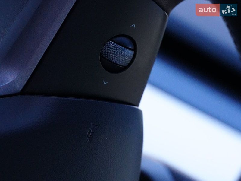 Седан Tesla Model 3 2024 в Дрогобичі
