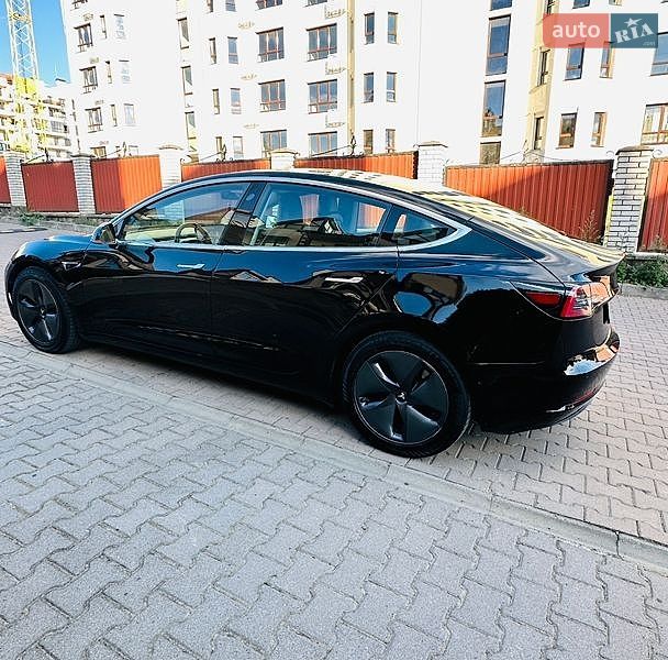 Седан Tesla Model 3 2019 в Черновцах фото 6 Седан Tesla Model 3 2019 в Черновцах
