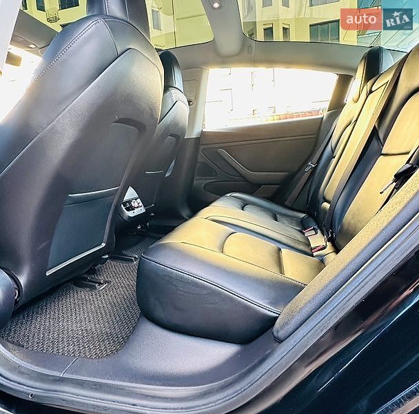 Седан Tesla Model 3 2019 в Черновцах фото 20 Седан Tesla Model 3 2019 в Черновцах