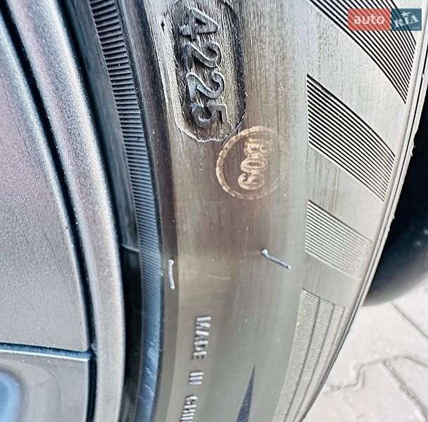 Седан Tesla Model 3 2019 в Черновцах фото 33 Седан Tesla Model 3 2019 в Черновцах