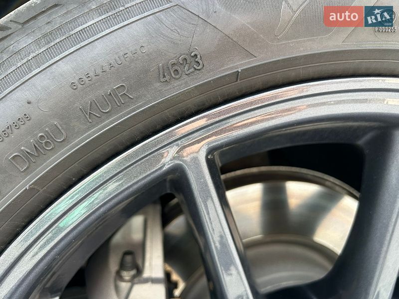 Седан Tesla Model 3 2022 в Виннице