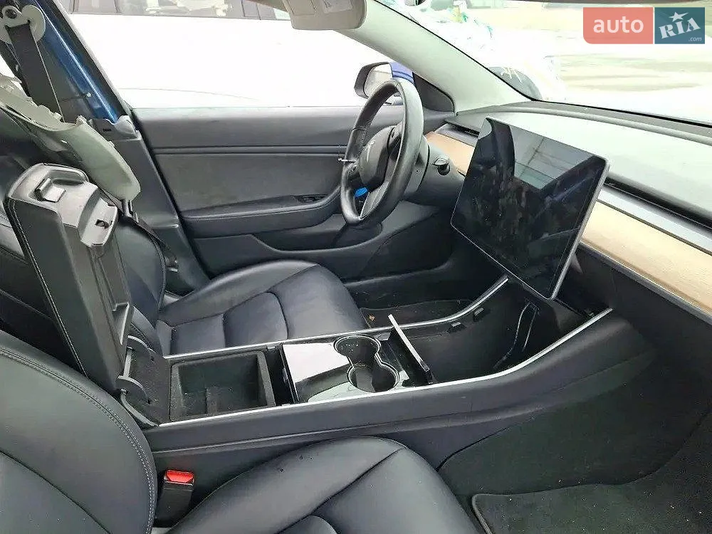 2018 Tesla Model 3 - мініатюра 9