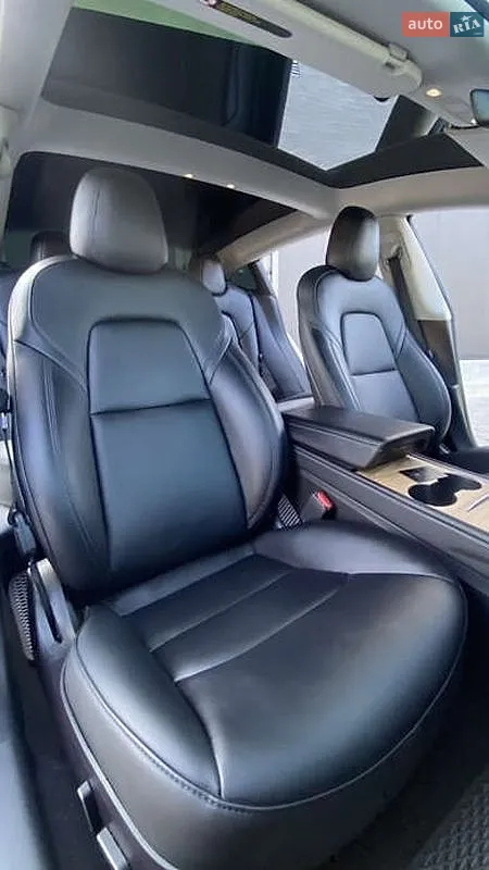 2022 Tesla Model 3 - мініатюра 11