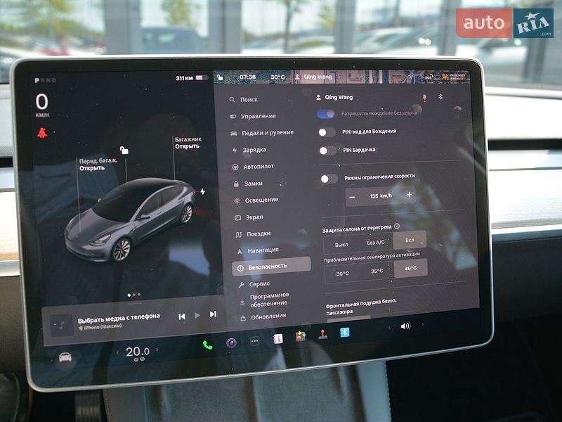 Седан Tesla Model 3 2023 в Києві