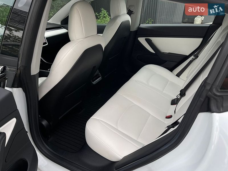 Седан Tesla Model 3 2018 в Ровно фото 21 Седан Tesla Model 3 2018 в Ровно