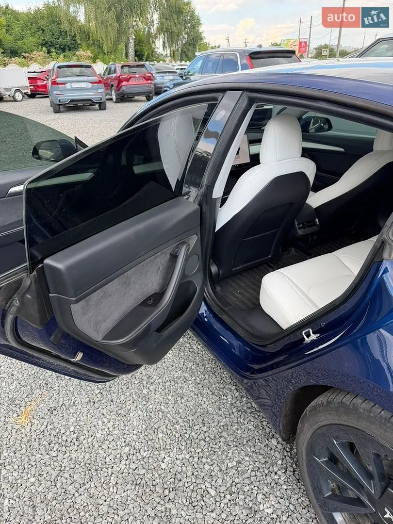 2022 Tesla Model 3 - мініатюра 13