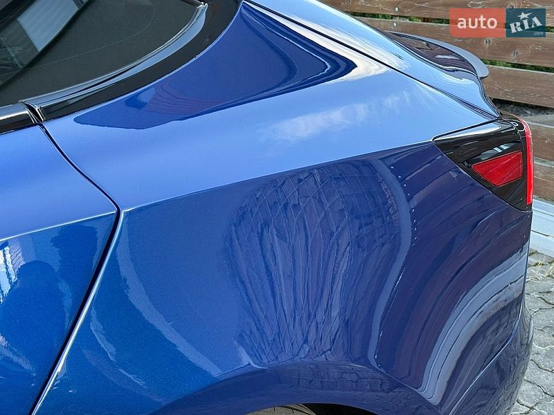 Седан Tesla Model 3 2019 в Стрые