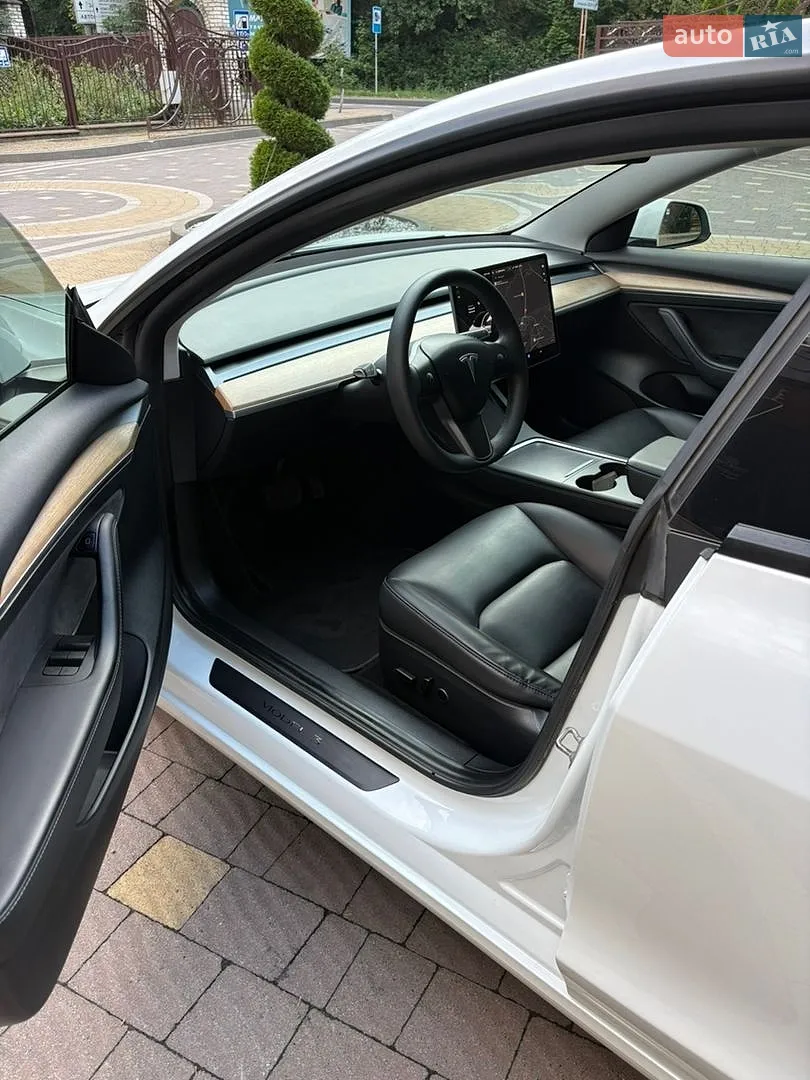 2021 Tesla Model 3 - мініатюра 10