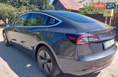 Седан Tesla Model 3 2019 в Кропивницькому